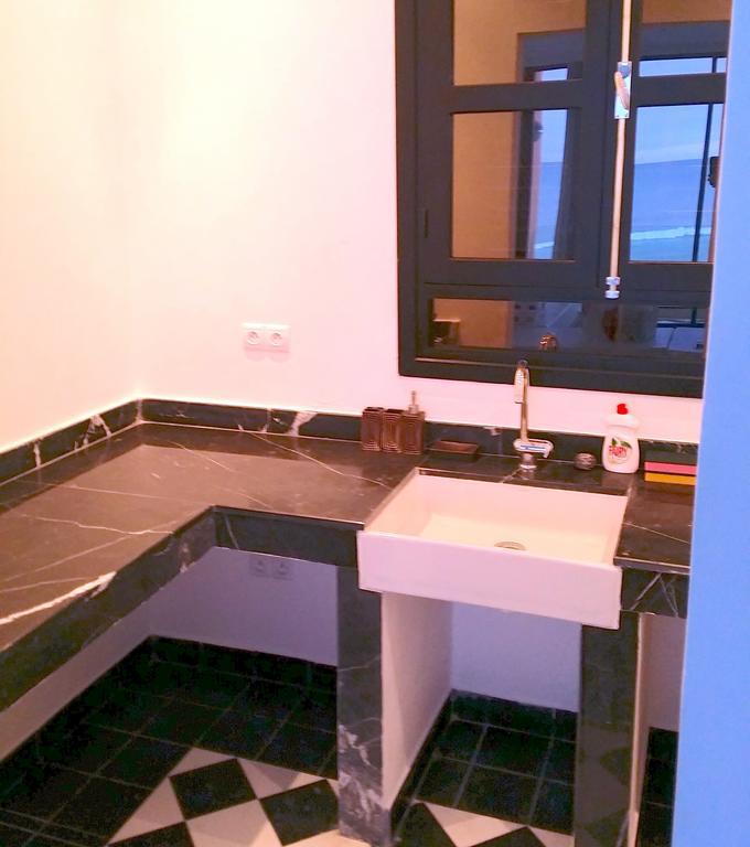 Bouad Seafront Apartments & Rooms Taghazout Værelse billede